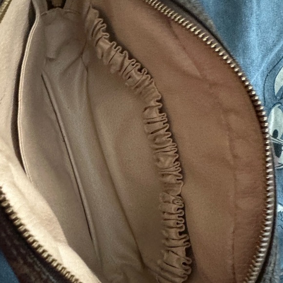 Authentic Vintage Monogram Pouch Louis Vuitton Toiletry 23 - Picture 8 of 14